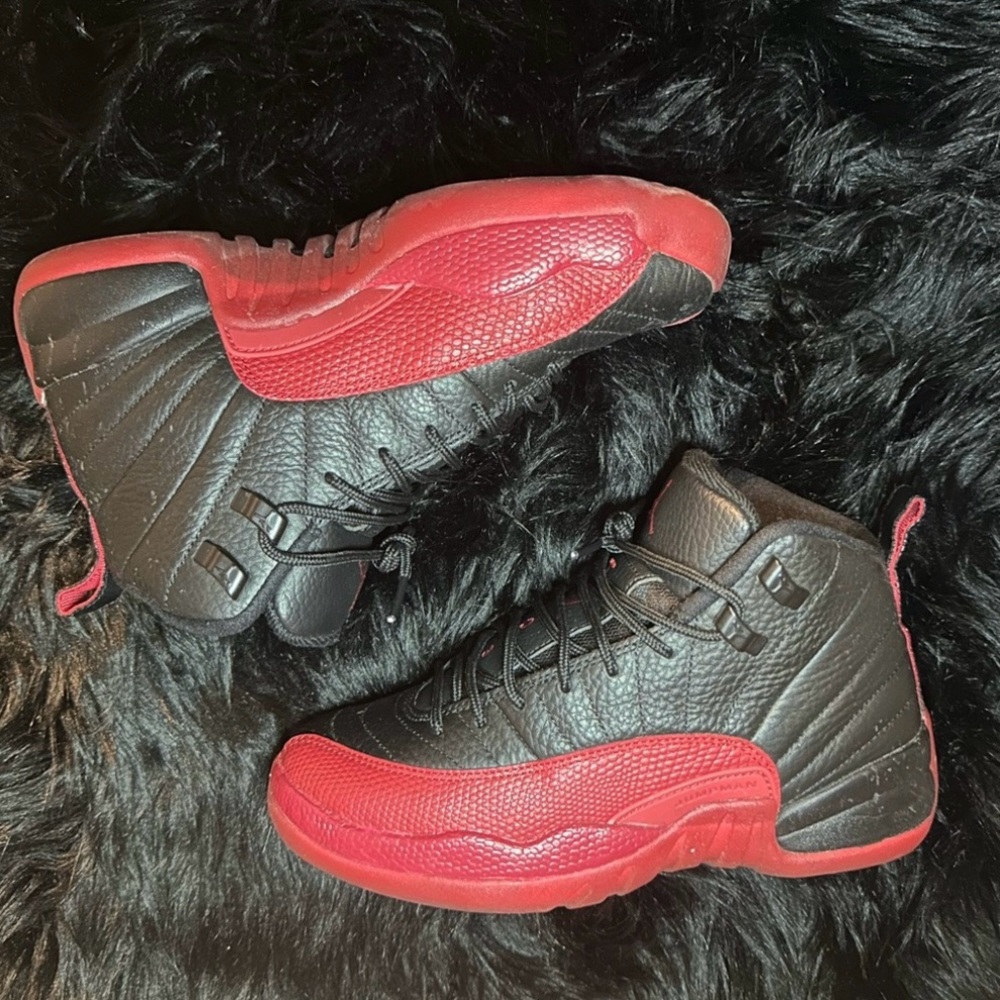 Jordan Retro 12 “Flu Game”
